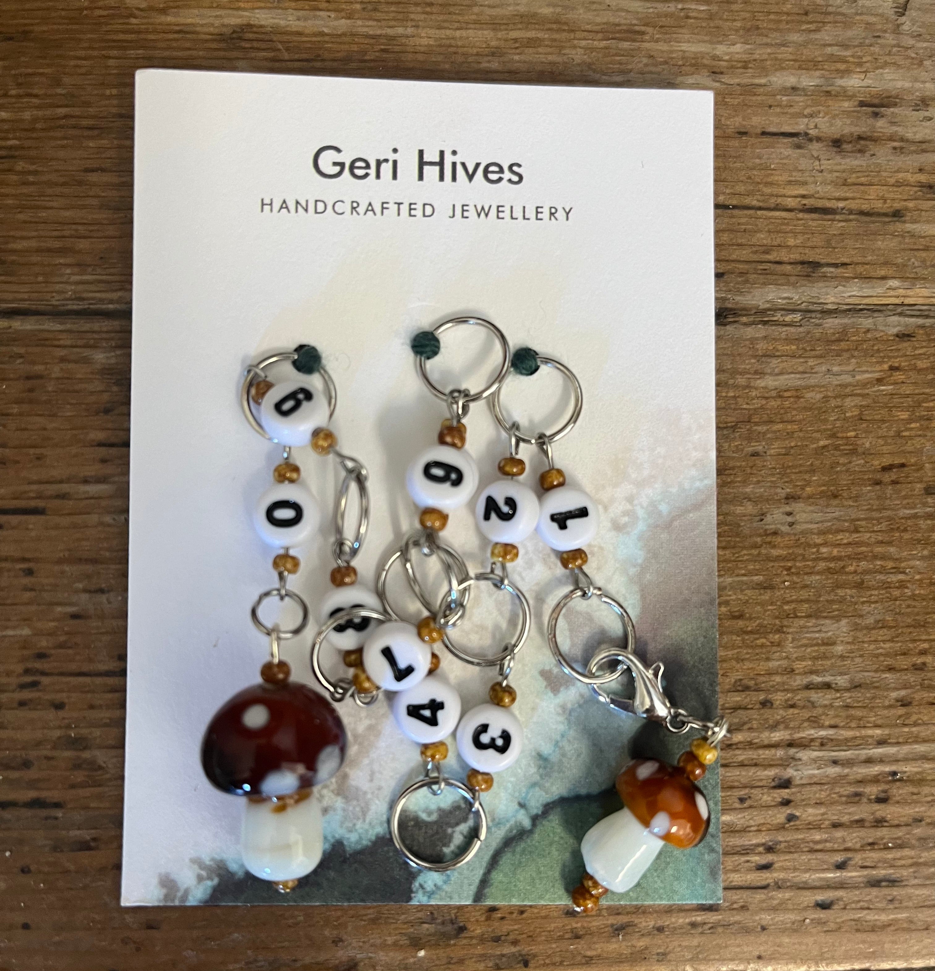 Geri Hives Numbered Stitchmarkers
